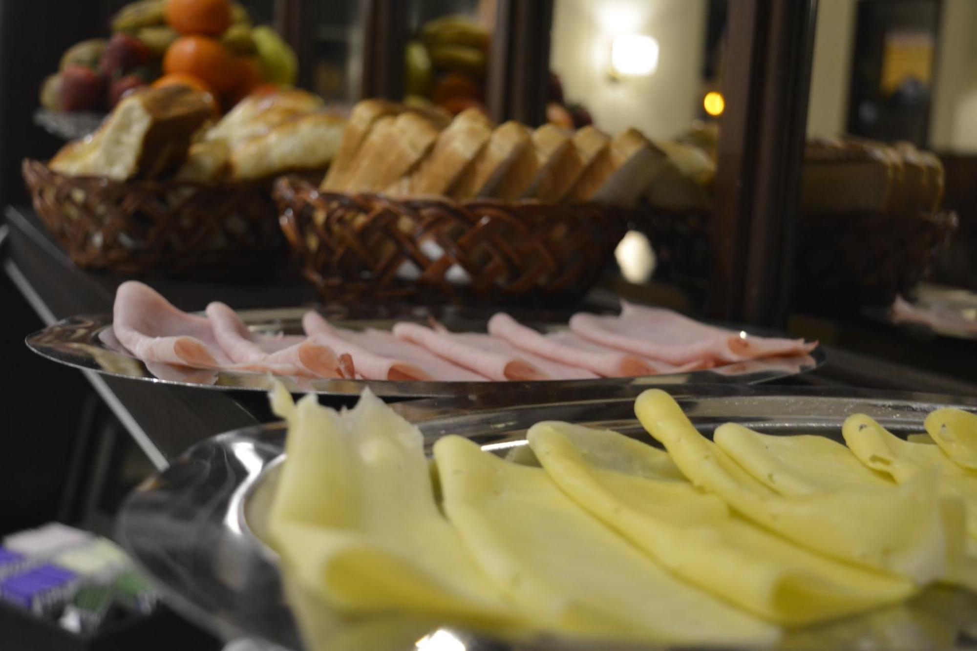 Hotel Vina De Italia Córdoba Eksteriør bilde