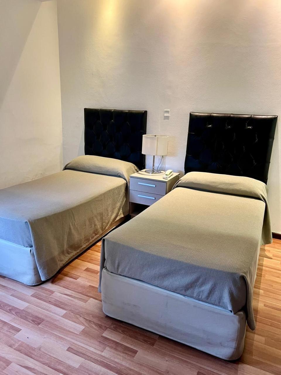 Hotel Vina De Italia Córdoba Eksteriør bilde